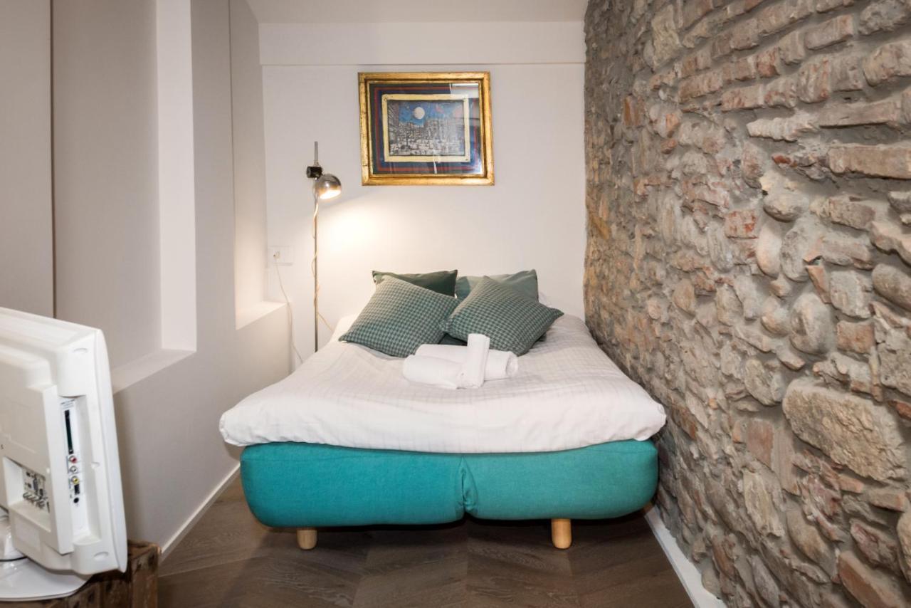 Flats4Rent Carla'S Apartments فيرونا المظهر الخارجي الصورة